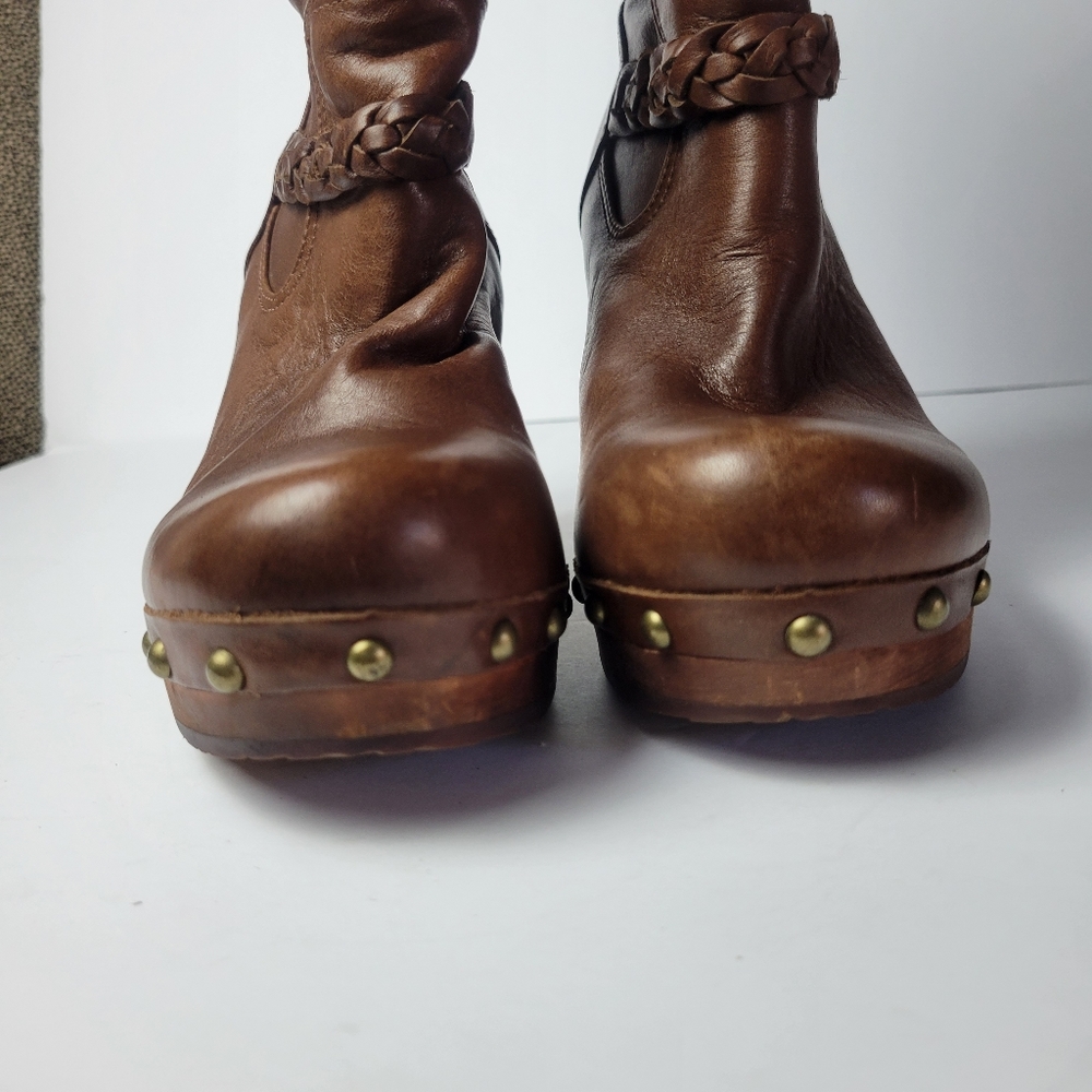 UGG Savana Leather Boots Size 6 - Picture 4 of 14